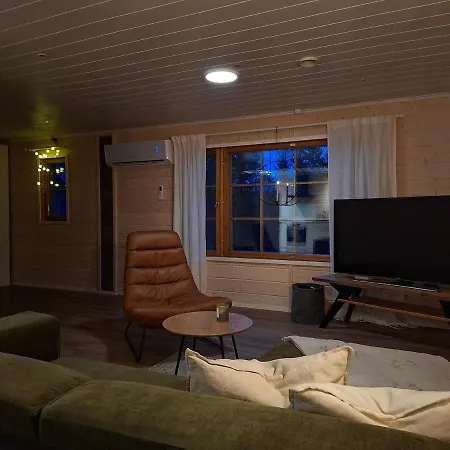Log House Norva Villa